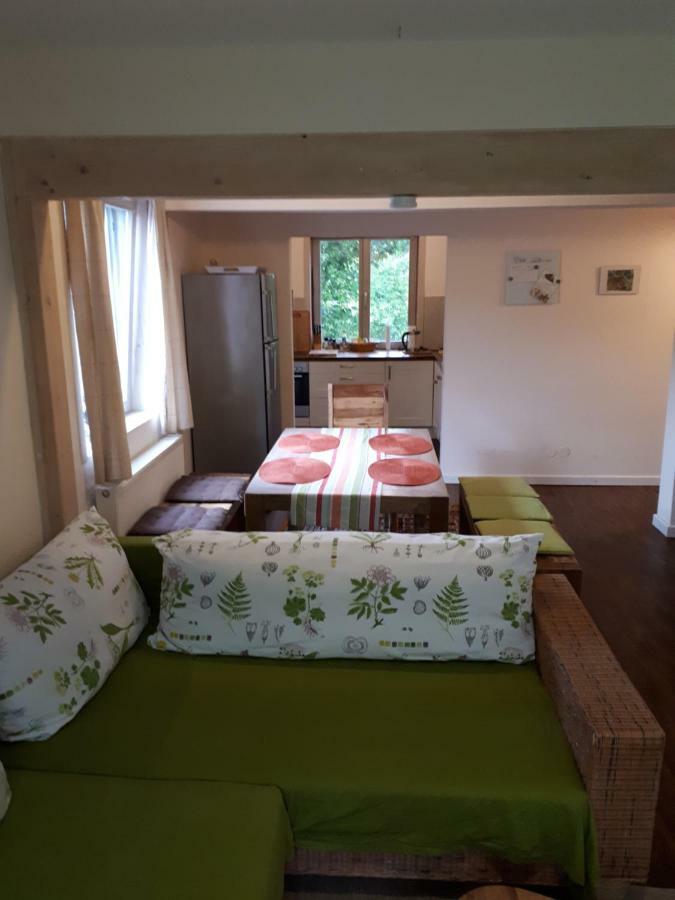 Holzhaus Mit Gruener Aussicht Zum Erholen Villa Burgheim Luaran gambar